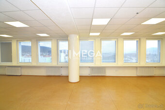 NA PRENÁJOM VEĽKÝ PRIESTOR 70m2 - TOP VÝHĽAD v meste HUMENNÉ - 6