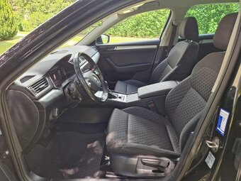 Superb Combi 2,0 TDI 110kw Virtual - 6