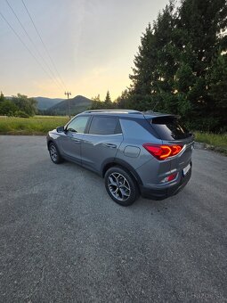 Ssangyong korando - 6