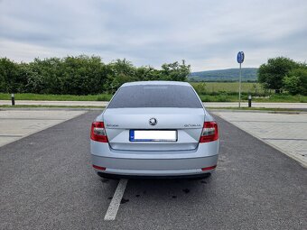 Škoda OCTAVIA III - 6