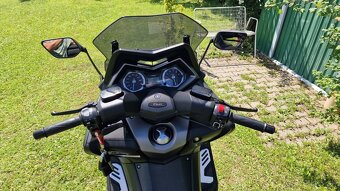Yamaha T-MAX 530 - 6