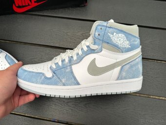 NIKE AIR JORDAN 1 HIGH OG HYPER ROYAL tenisky - 6