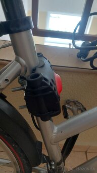 Zadná detská sedačka na bicykel - 6