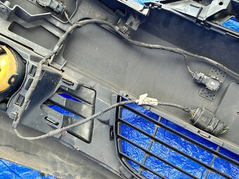 Golf 6 nárazník přední - 6