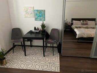 1izbl. LAZARETSKÁ UL.(centrum) za 600 €/mes.vrátane energií - 6