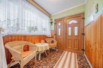 PRIVÁTNY MAKLÉR | Rekonštrukcia podľa seba? Tento dom vám dá - 6