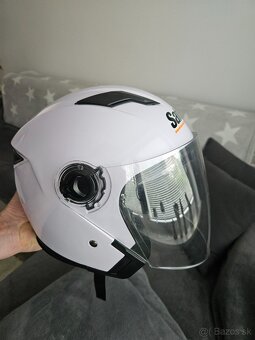 Predám motocyklovú prilbu - 6