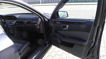 Mercedes-Benz E300 - 6