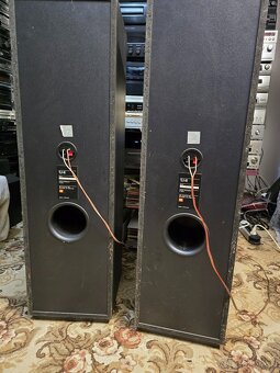 JBL TLX40 veľké stĺpové reproduktory - 6