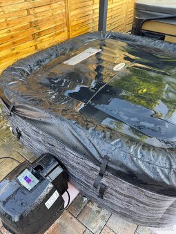 Vírivka Intex bubble Greystone Deluxe 6 - 6