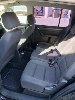 VW Touran - 6
