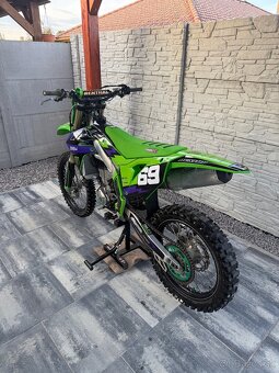 KAWASAKI KXF 450 r. 2020 - 6