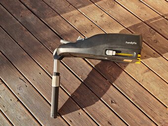 Maxi Cosi Pebble červená + Isofix - 6