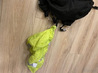 Predám detský školský ruksak - 6