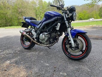 SUZUKI SV 650 N  2011 - 6