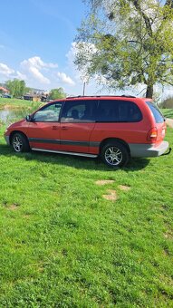 Chrysler Grand Voyager 4x4 - 6