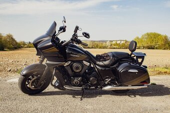 Kawasaki Vulcan VN 1700 - 6