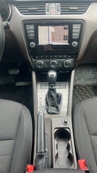 Škoda Octavia Scout Combi 2,0 Tdi Style Plus 135kW - 6
