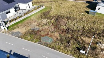 PREDAJ: STAV. POZEMOK S IS; 779 m2, MLYNICA-POPRAD, 145.000  - 6