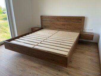 Levitujúca dubová posteľ - 6