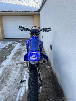YAMAHA WR 250 F - 6