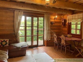 Kanadský zrub pod lesom neďaleko Košíc - 6