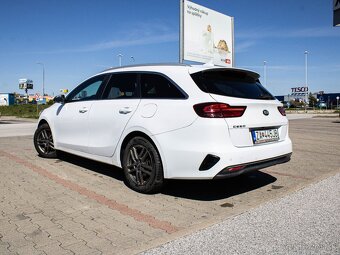 Kia Ceed SW 1.6 CRDi 136k Gold A/T - 6