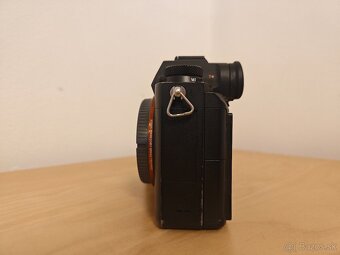 Sony A9 - závěrka 16000, 2x 32 GB SD - 6