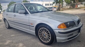 BMW 323i Automat - 6