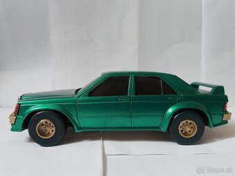 Model auta Mercedes Benz 190E - 6