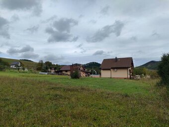 Predaj: Pozemok na stavbu RD v Zbyňove 1748m2 (992m2+756m2) - 6