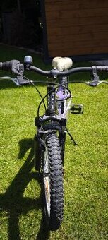 Dievčenský bicykel GT - 6