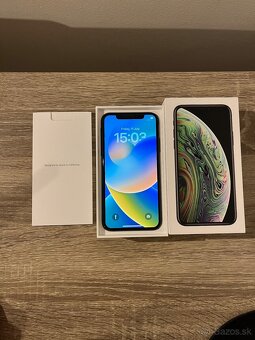 iPhone Xs Space Gray 64 GB - 6
