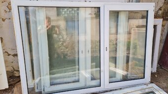 Predám plastové okná a balkonové dvere - 6