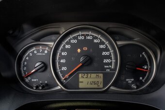 Toyota Yaris 1.33 Dual VVT-i 73kW - 6