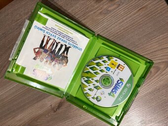 Xbox One S 1TB + 2 ovládače + hra - 6