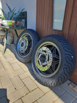 Kymco x town 125i - 6