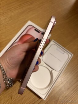 Apple iphone 15 pink 128gb - 6