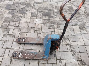 Paletový vozík paleťák - 6