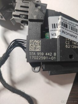 VW Multifunkčný volant . 5TA 959 442B - 6