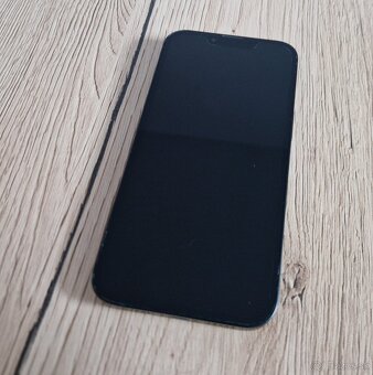 Apple iPhone 13 256GB čierny - 6