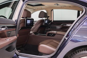 BMW 745Le xDrive - Head-Up, Laser, Masáž - 6