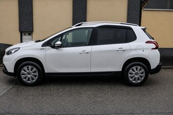 Peugeot 2008 1.2 PureTech Style, benzín 2018 - 6