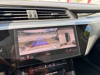 Audi E-tron 55 quattro S line - 6