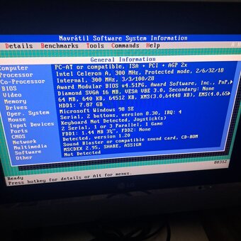 stary pocitac celeron A 300 - 6