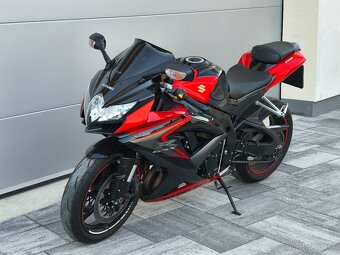 Suzuki GSXR 750 k9 - 6