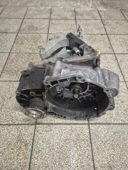 Predám manuálna 6q prevodovka pre 2.0tdi 103/125kw VW GROUP - 6