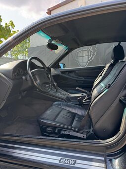 850i V12 - 6