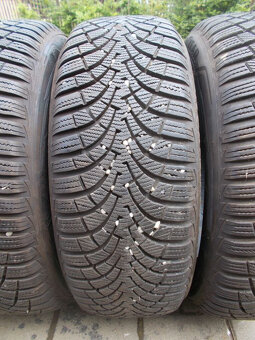 Pneumatiky Goodyear 205/55R16 zimné 4ks - 6