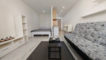 Zariadená moderná garsónka s balkónom - Chočská - 6